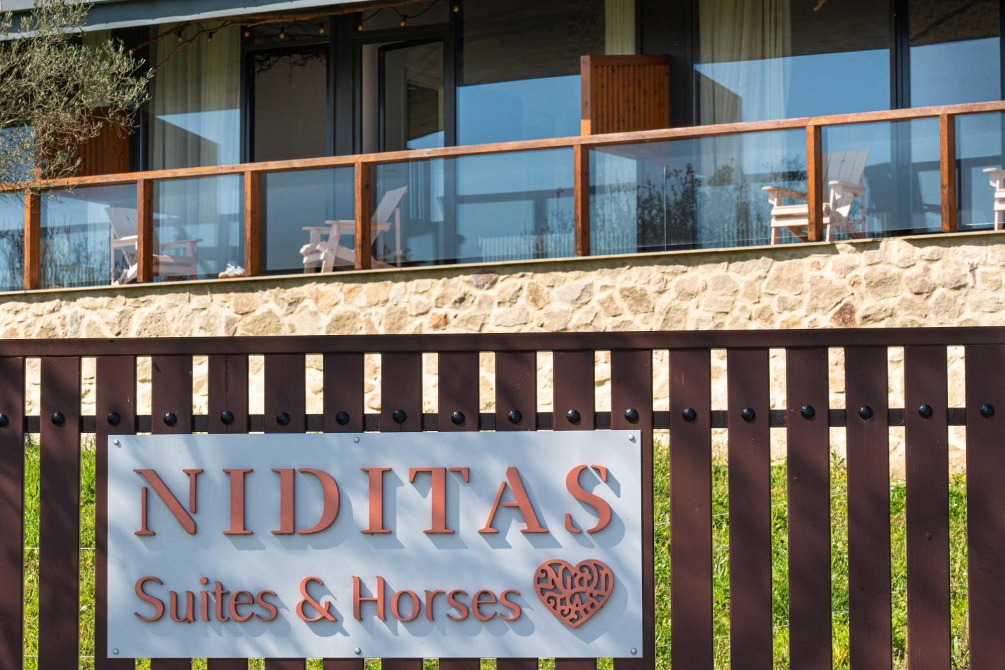Suites Niditas Yuso Εξωτερικό φωτογραφία